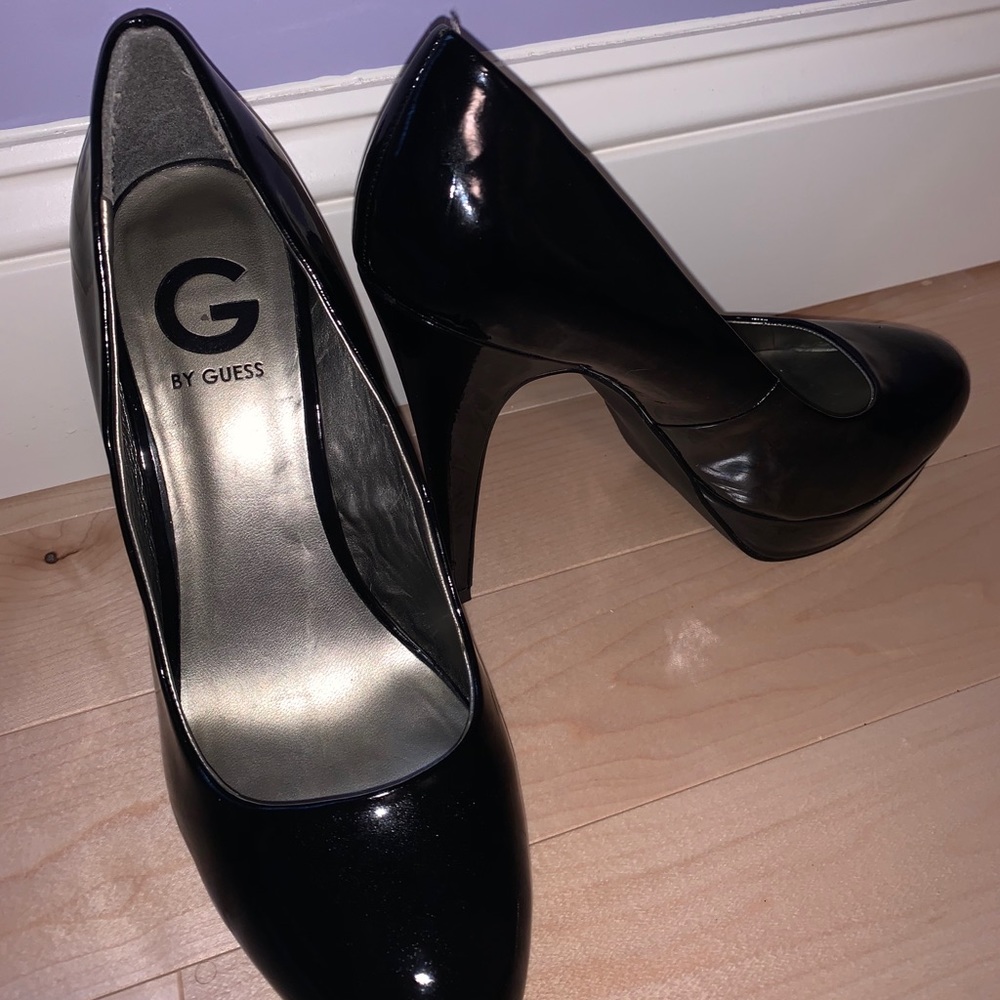 GUESS black womens heels